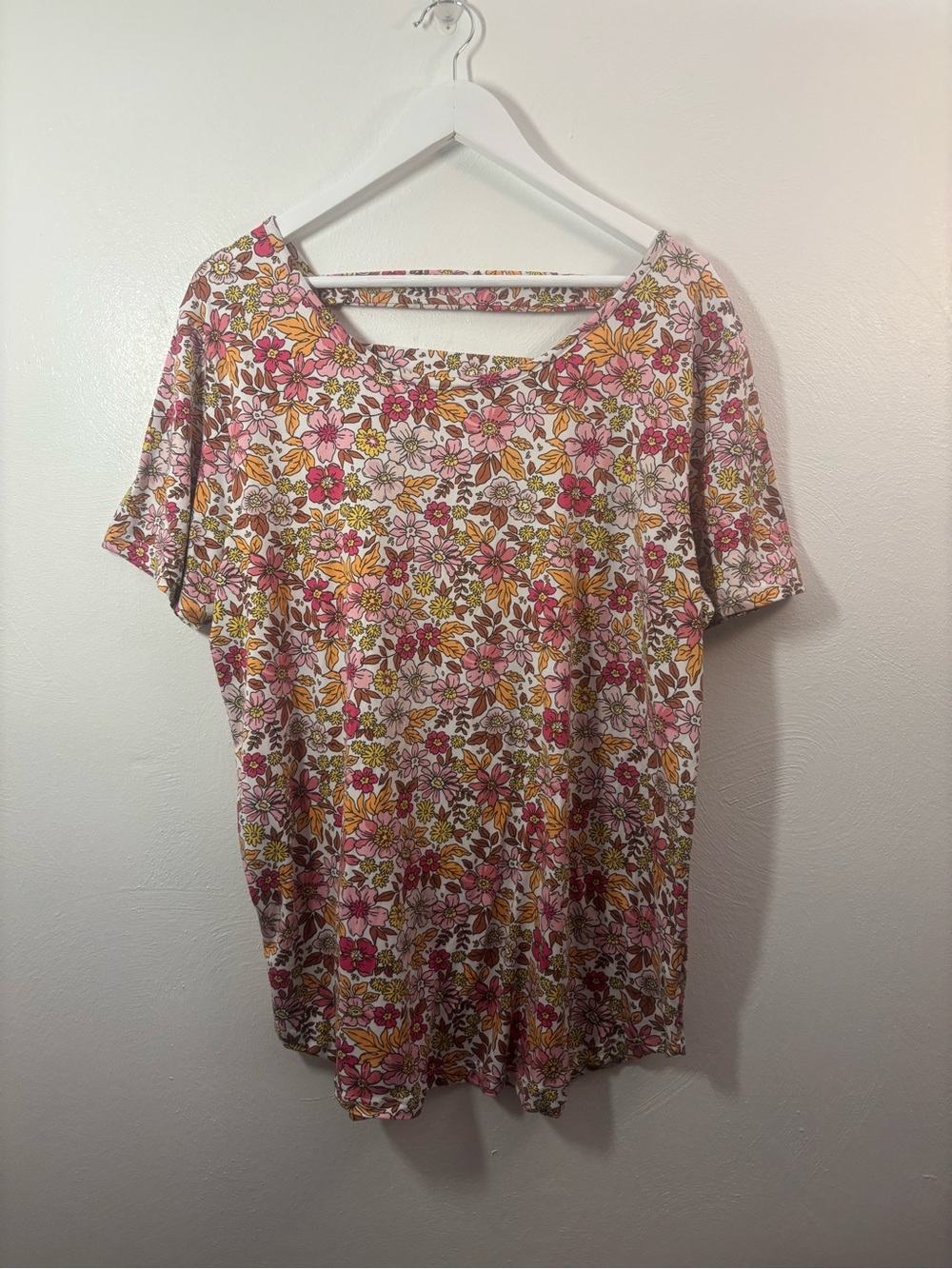 Splash Floral Scoop Neck Short Sleeve Top Pink & Yellow Size 3X